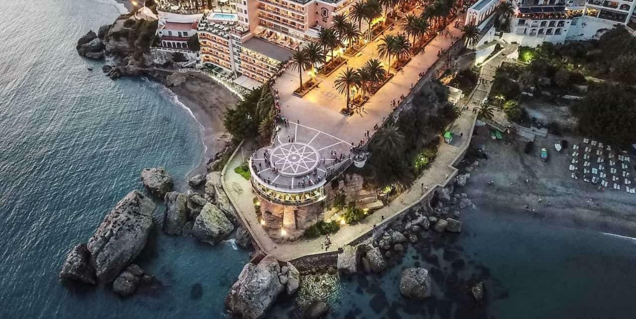 Hotel Bajamar Ancladero Playa Nerja Luaran gambar