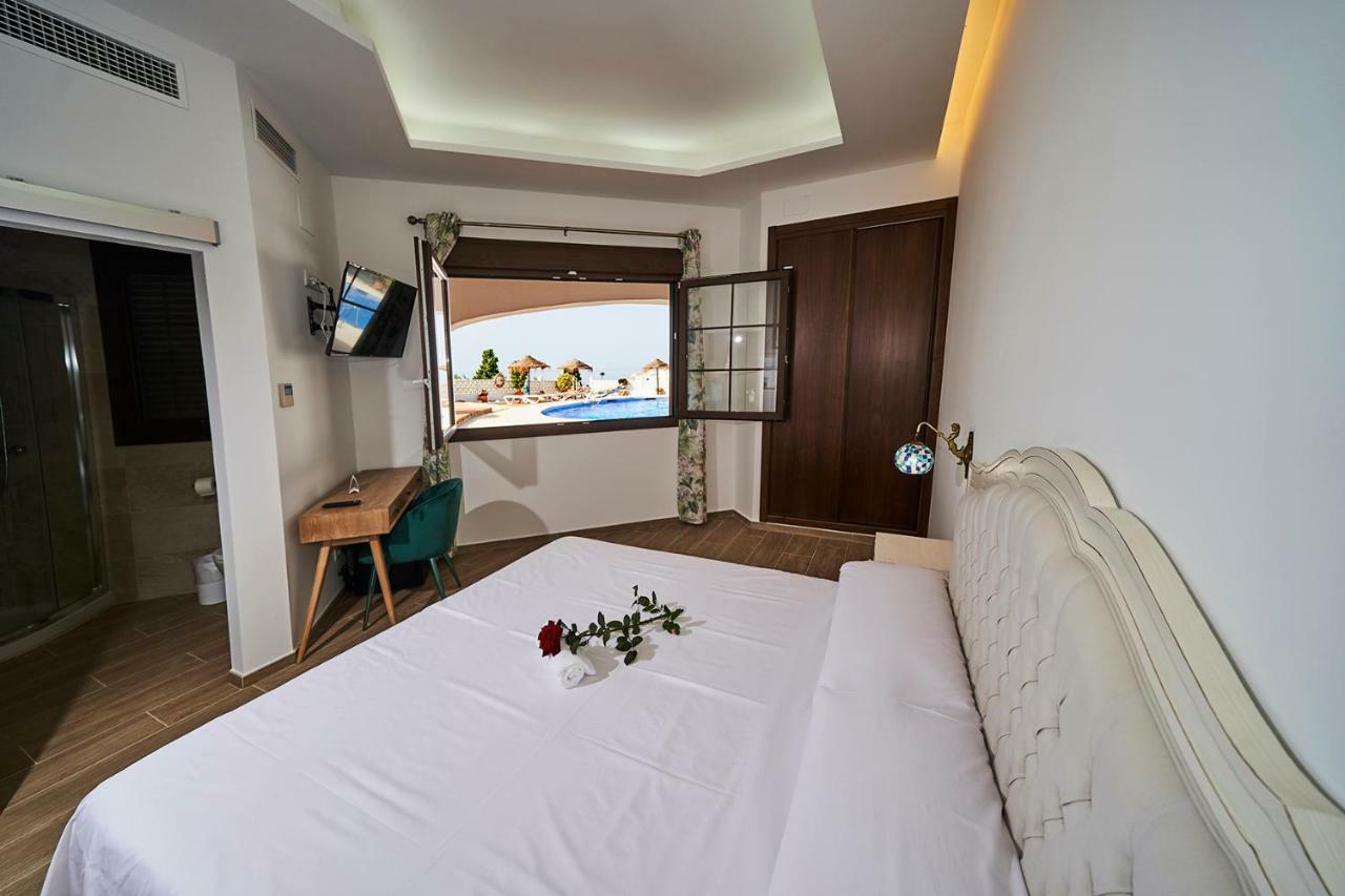 Hotel Bajamar Ancladero Playa Nerja Luaran gambar