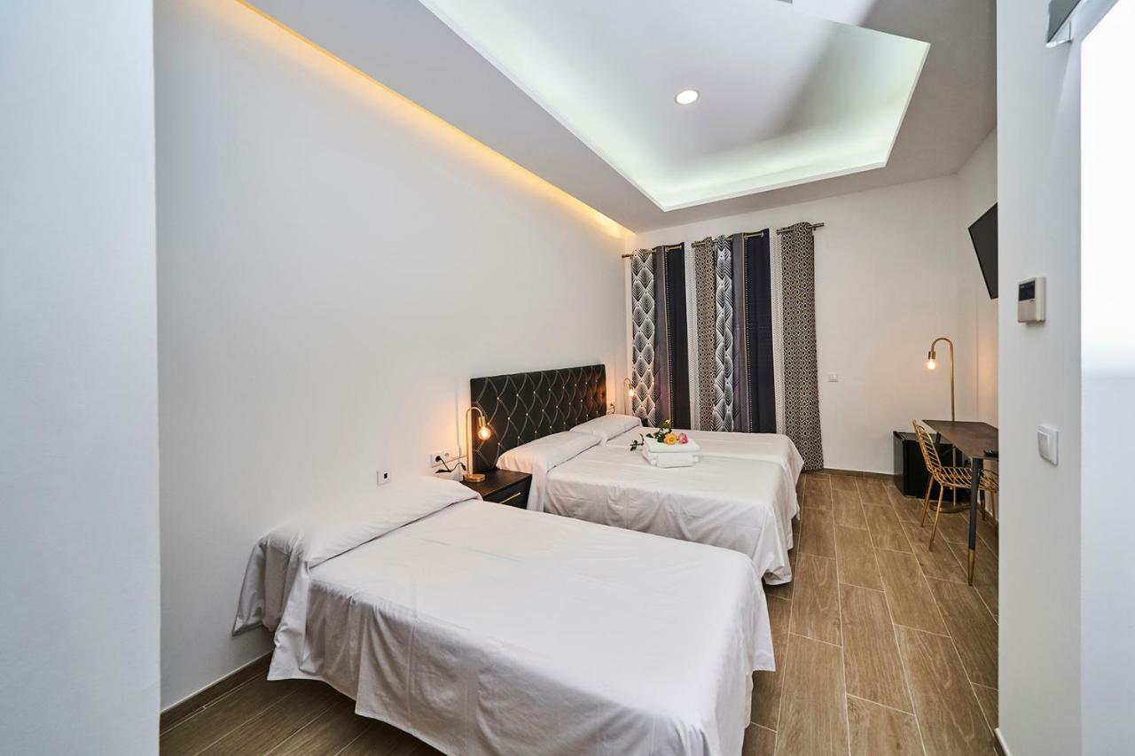 Hotel Bajamar Ancladero Playa Nerja Luaran gambar