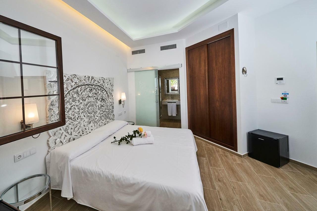 Hotel Bajamar Ancladero Playa Nerja Luaran gambar