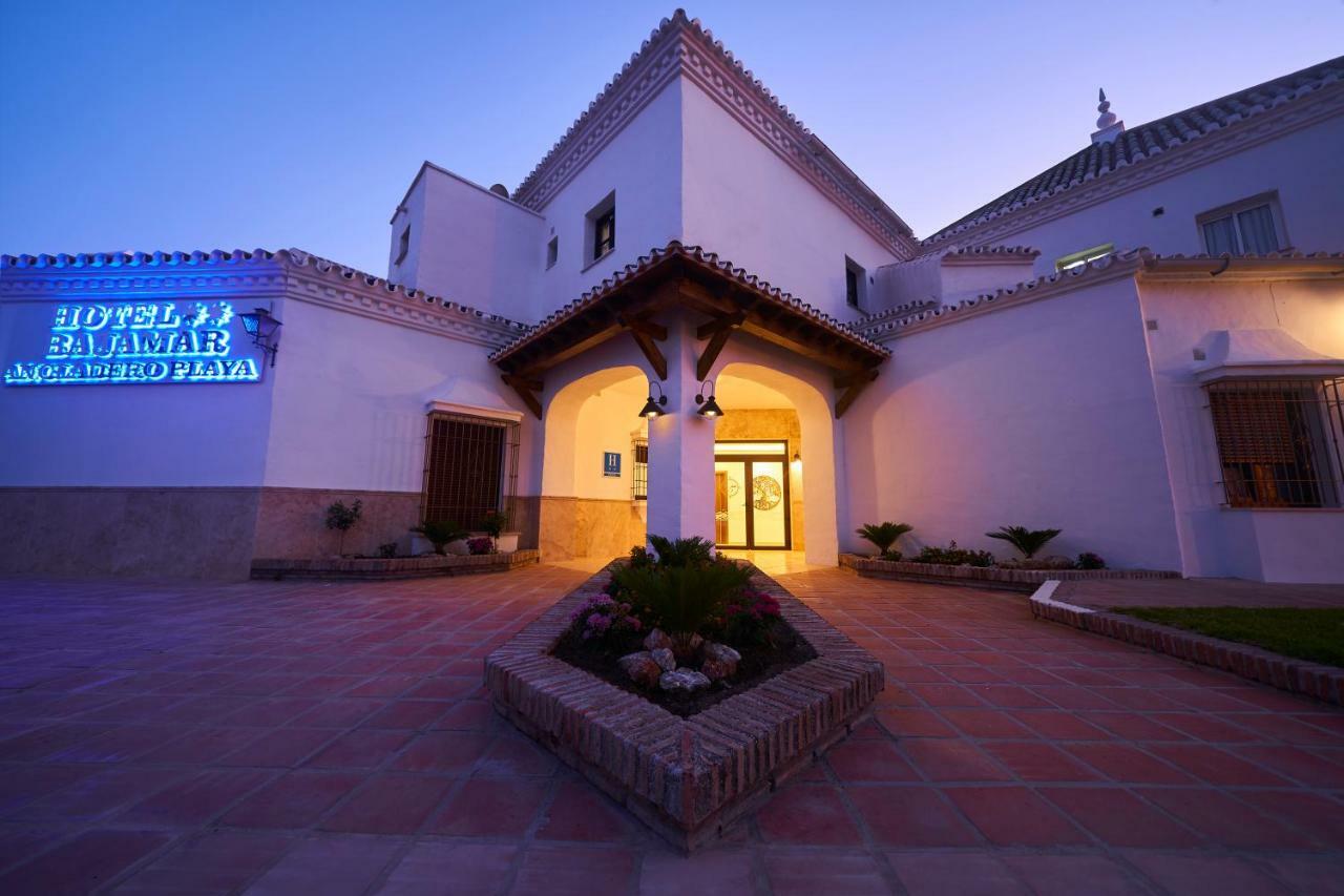 Hotel Bajamar Ancladero Playa Nerja Luaran gambar